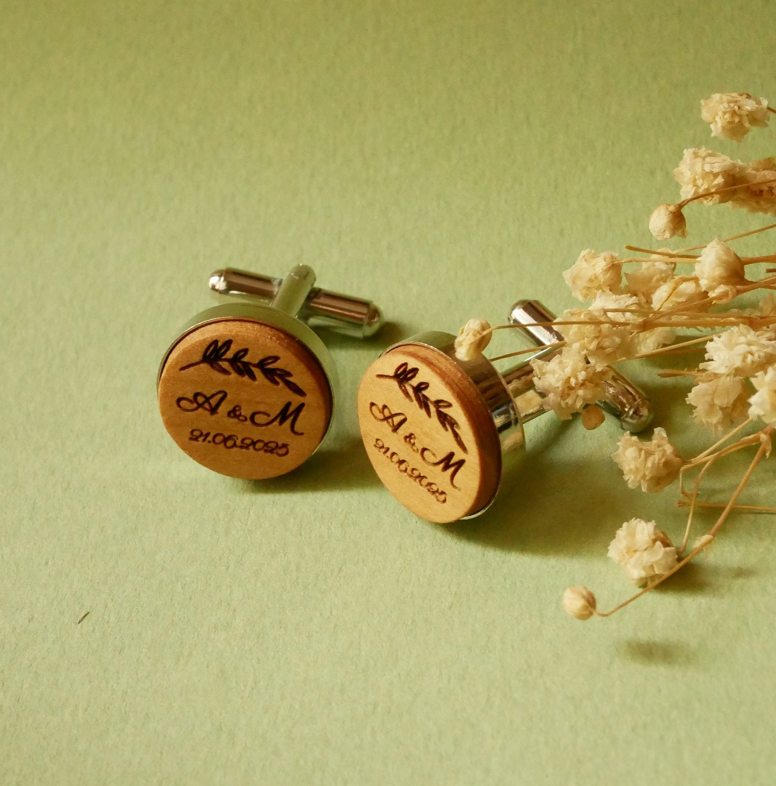 Gemelos engastados en plata platino 16 mm en madera grabada 