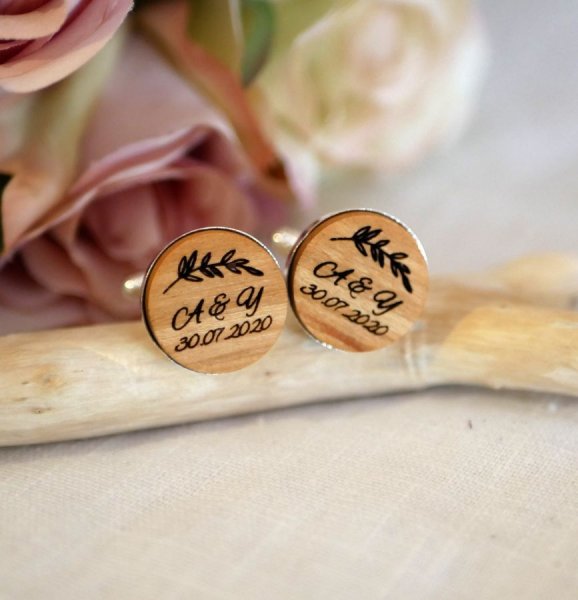 Gemelos de plata con madera grabada 4 tama&ntilde;os a elegir