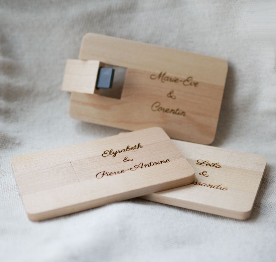 Llave USB grabada tarjeta de madera de arce para personalizar