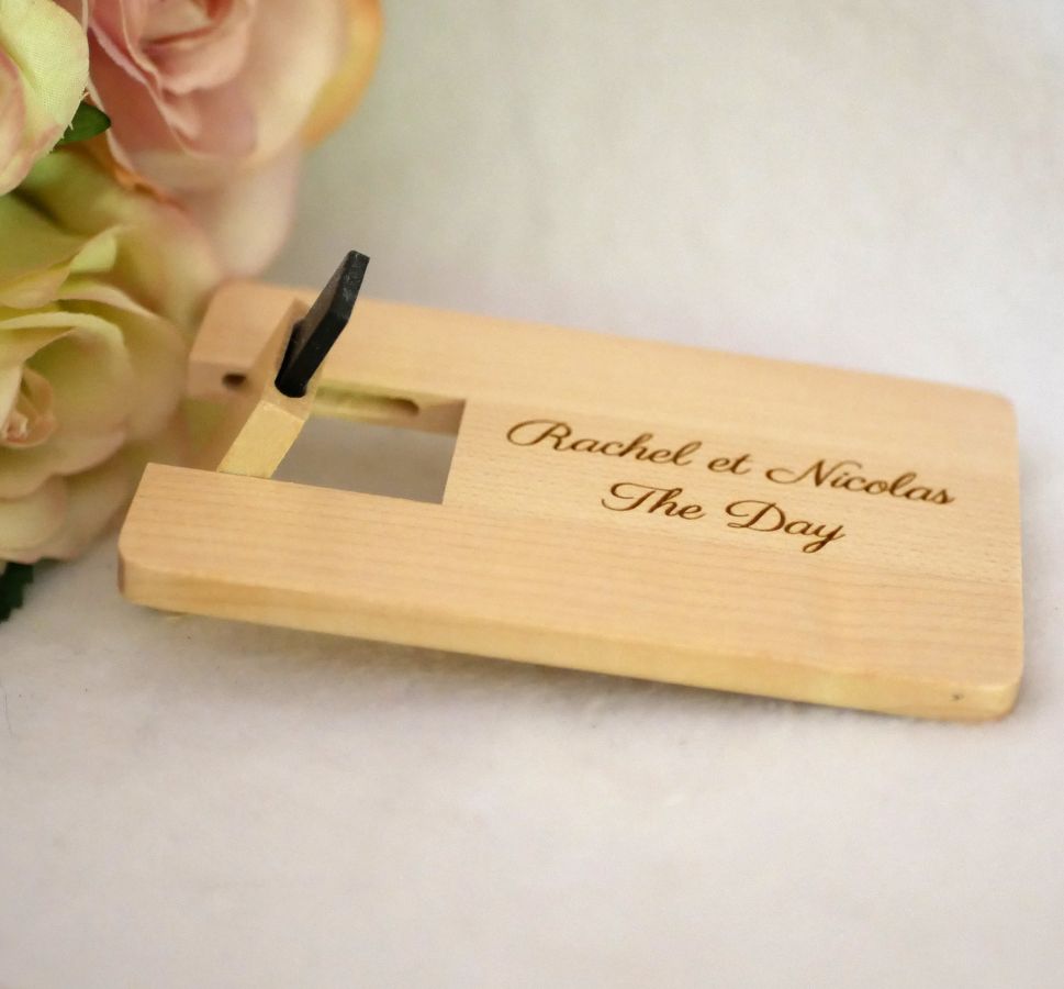 Llave USB grabada tarjeta de madera de arce para personalizar