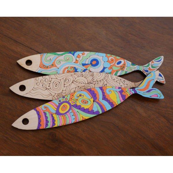 Decoraci&oacute;n mural Sardinas en madera grabada para pintar 