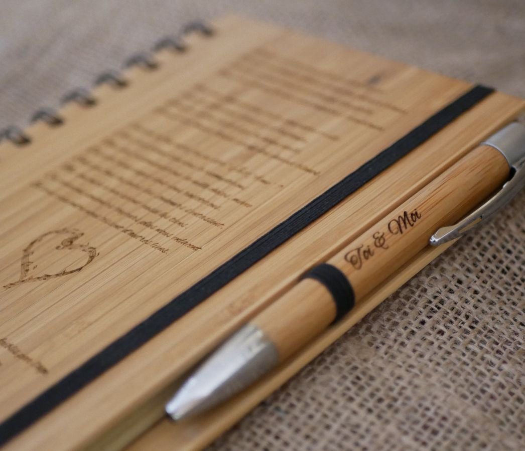 Libro de invitados de madera para boda o ceremonia personalizable