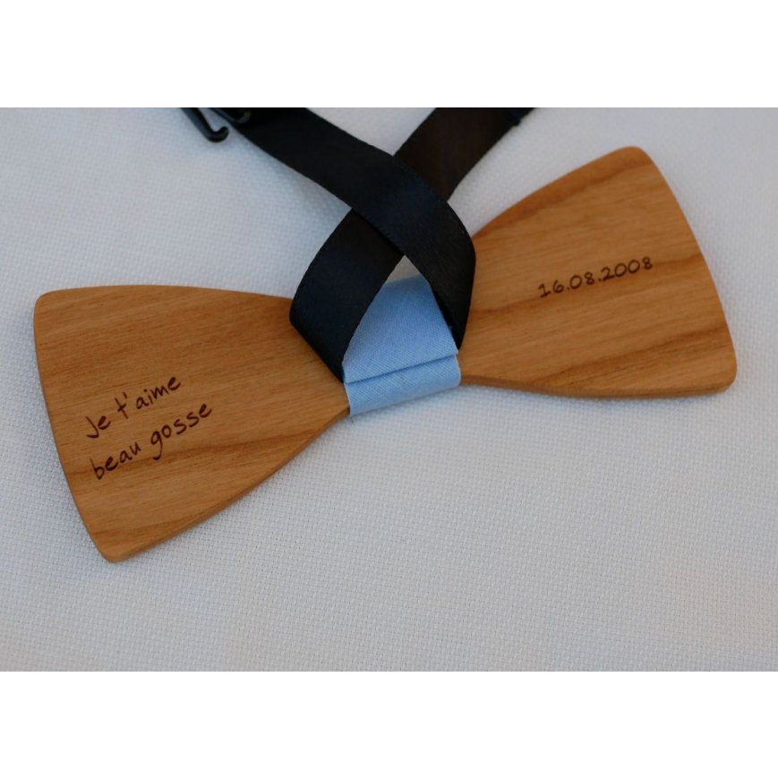 Pajarita de madera de cerezo aceitada con lino para personalizar fabricada en Francia