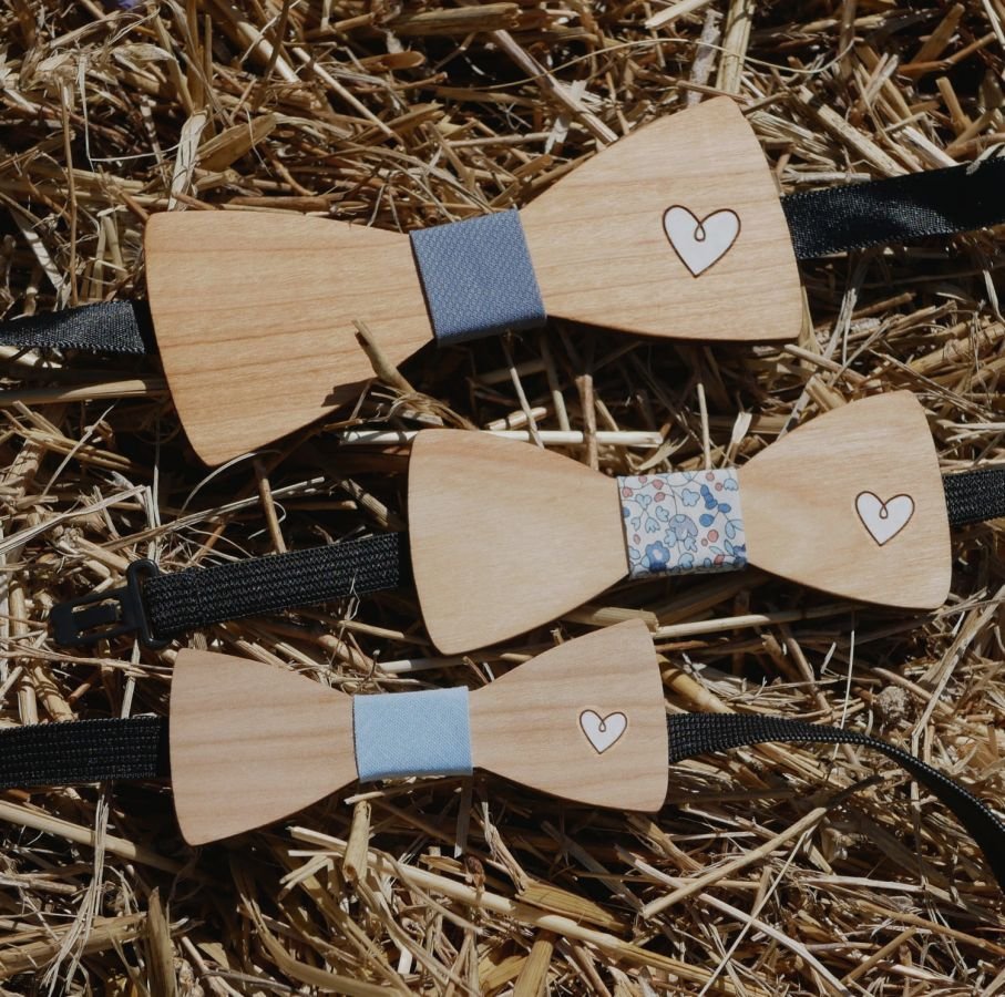Pajarita de madera para niños con diseño grabado a elegir, fabricada en Francia