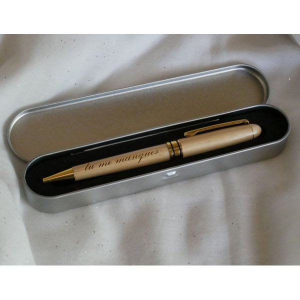 Stylo grav&eacute; personnalis&eacute; en bois coffret m&eacute;tal