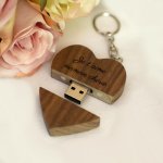 Llavero USB en forma de corazón de madera oscura para personalizar mediante grabado