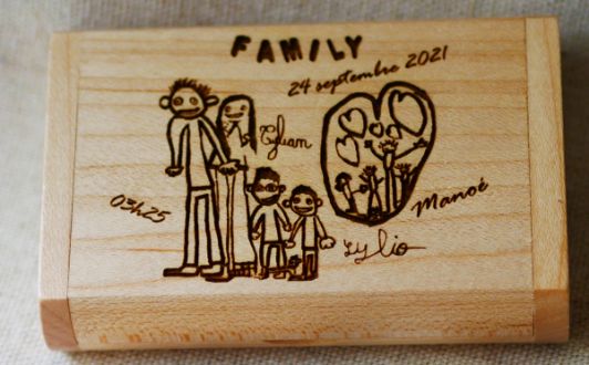 Su diseño (+ 3.00 €)